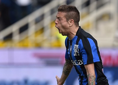 Milan: Papu Gomez ringrazia Inter e Milan per avergli "concesso" San Siro