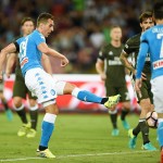 Milik con la maglia del Napoli