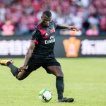 Niang in azione con la maglia del Milan.