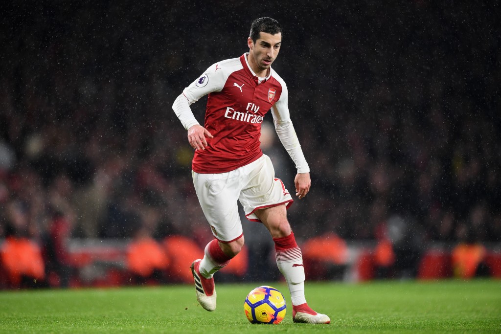 Mkhitaryan porta in vantaggio l'Arsenal