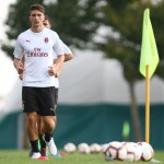 Caldara con la maglia del Milan