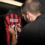 Gonzalo Higuain, numero 9 argentino del Milan.