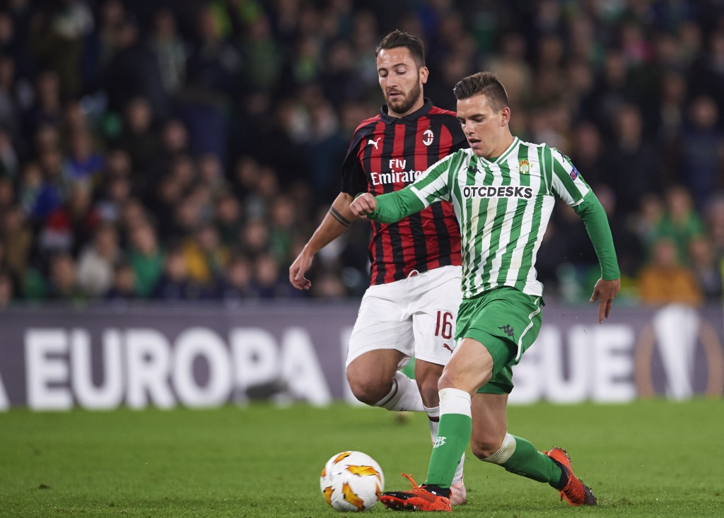Andrea Bertolacci con la maglia del Milan