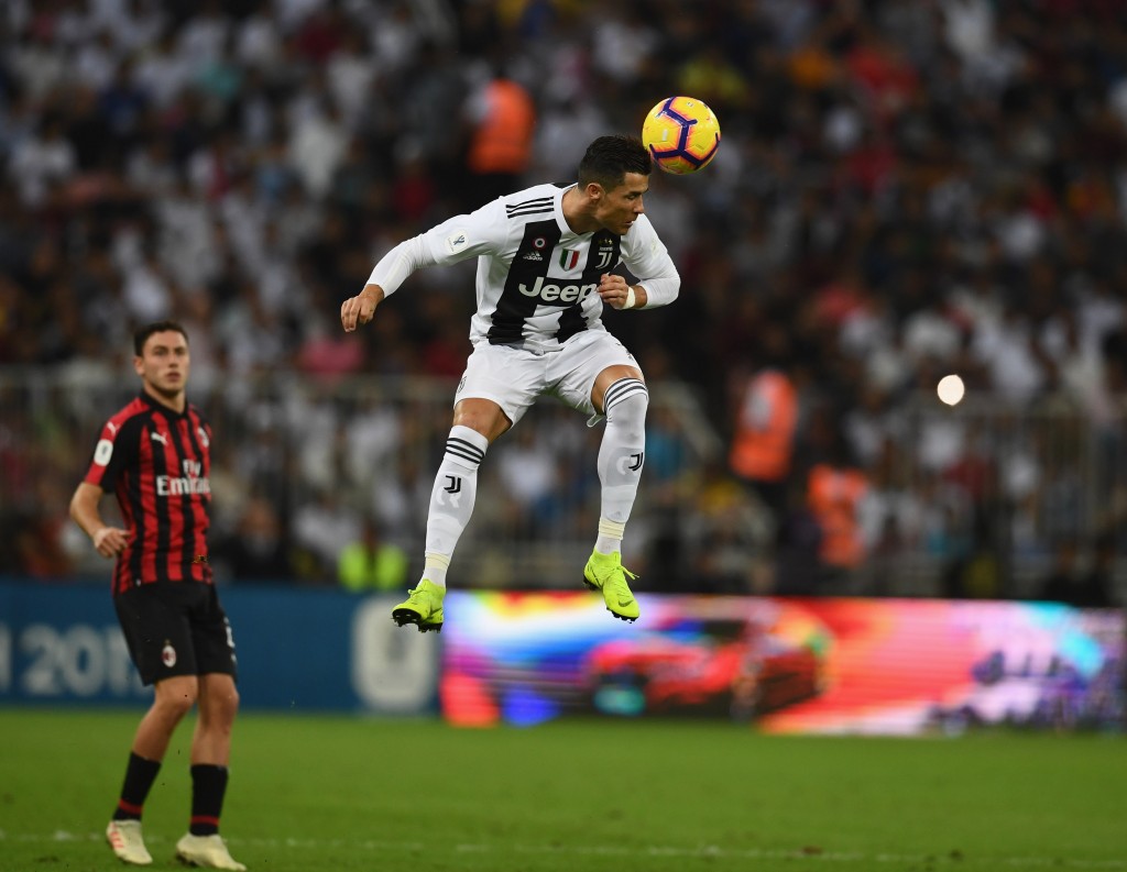 Ronaldo in azione con la maglia della juventus