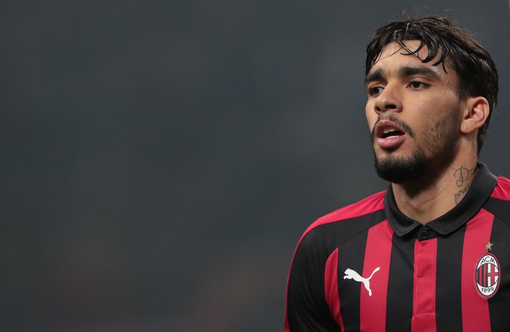 Notizie Milan - Lucas Paquetà con la maglia rossonera