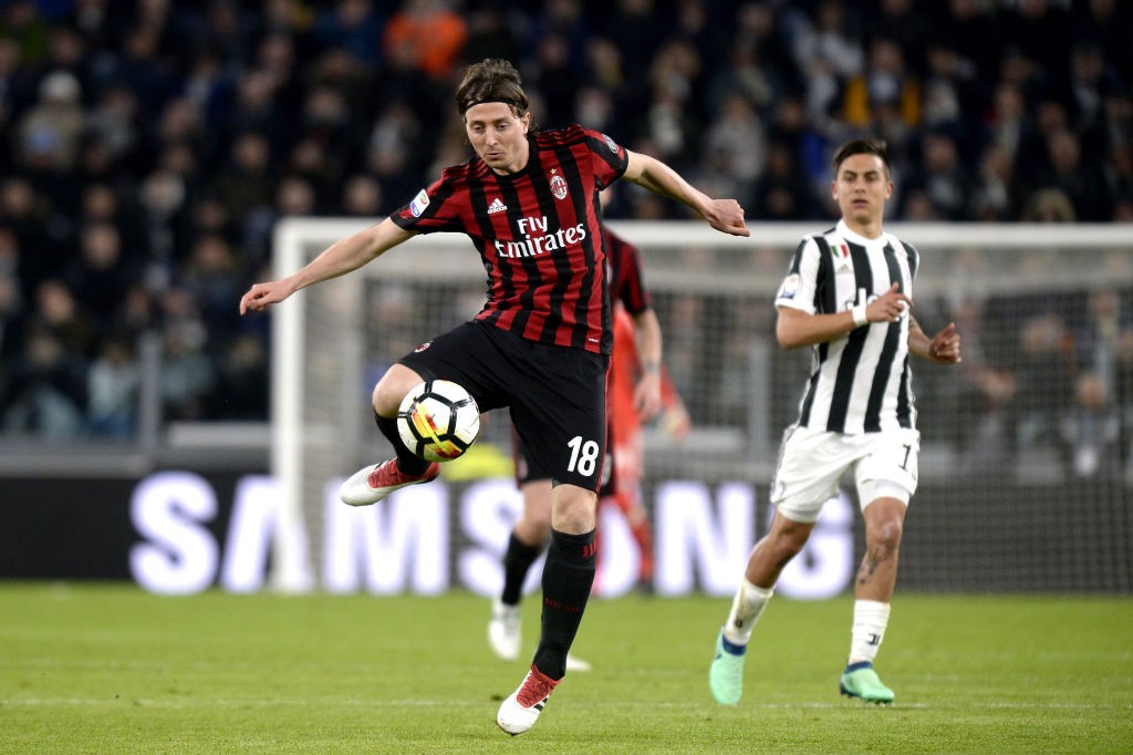 Calciomercato Milan, Montolivo e gli altri esuberi possono dare 20 milioni