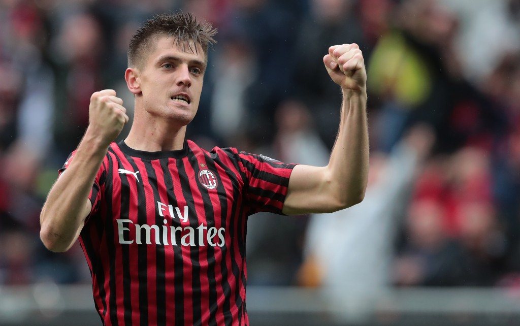 Piatek con la maglia rossonera