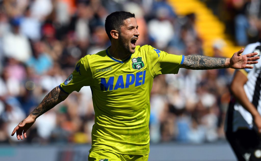 Sensi con la maglia del Sassuolo