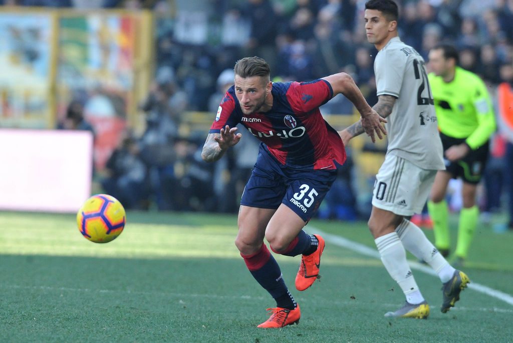 Dijks attualmente veste la maglia del Bologna