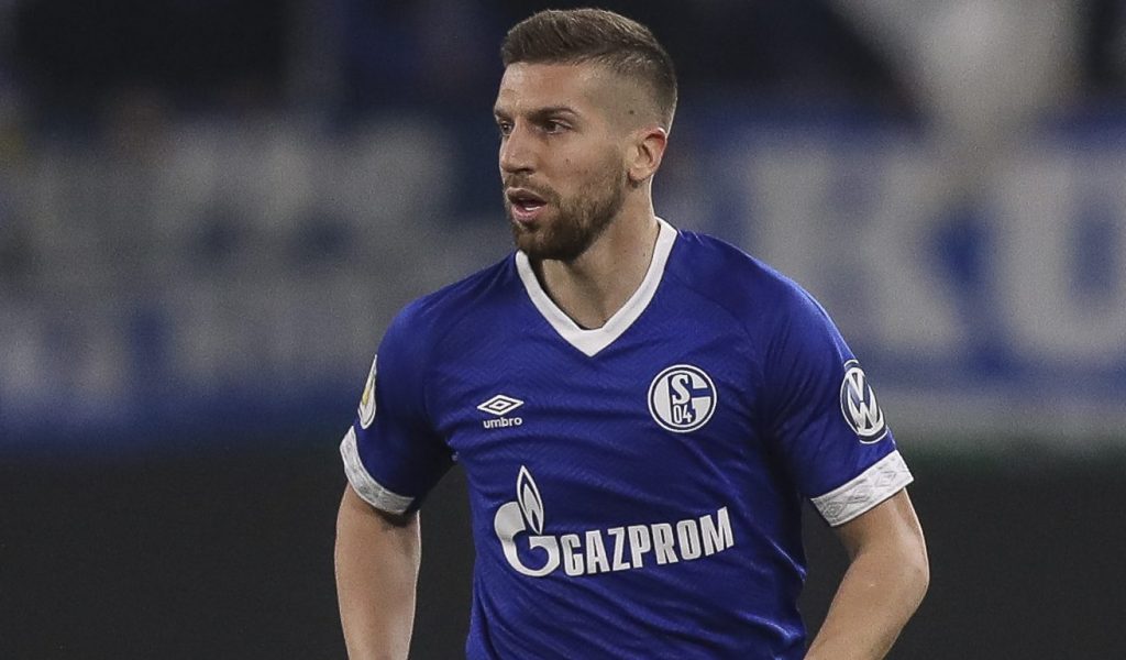 Nastasic con la maglia dello Schalke