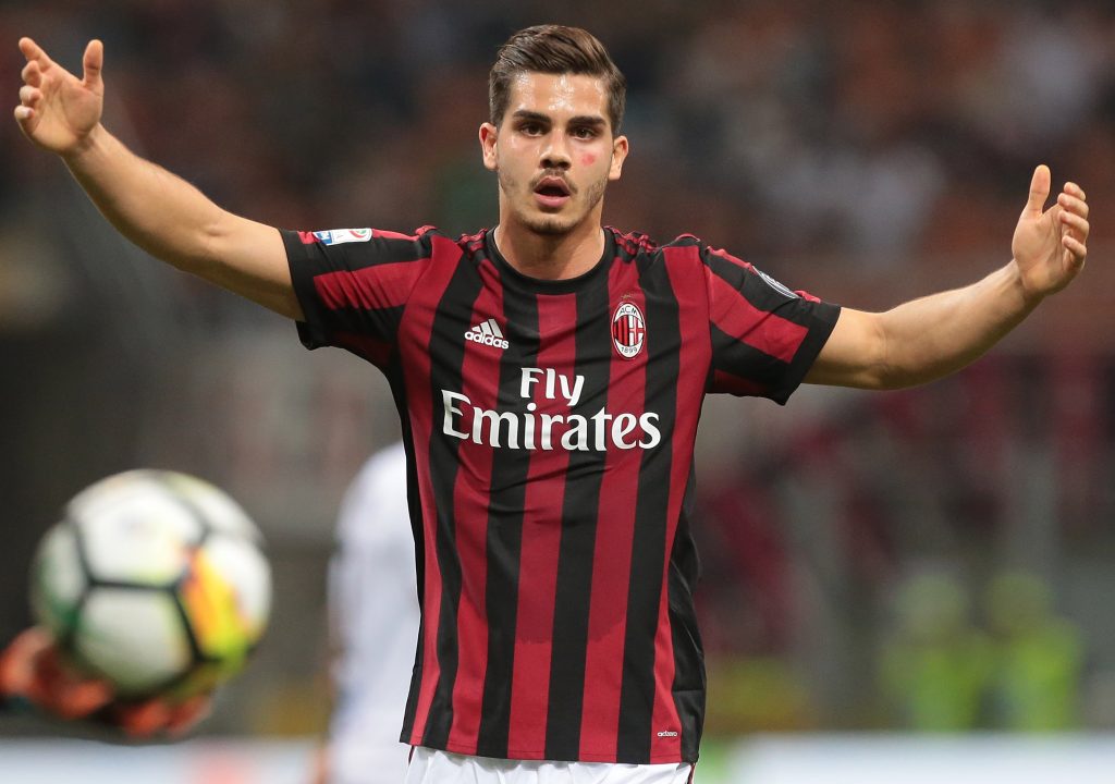André Silva con la maglia del Milan