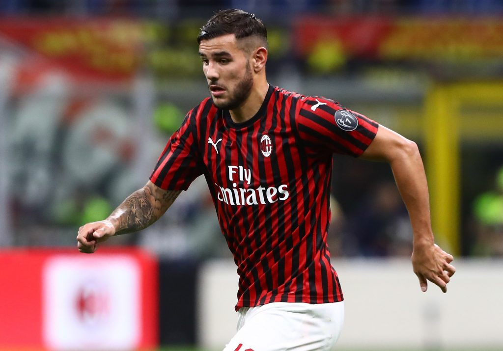 Hernandez con la maglia del Milan