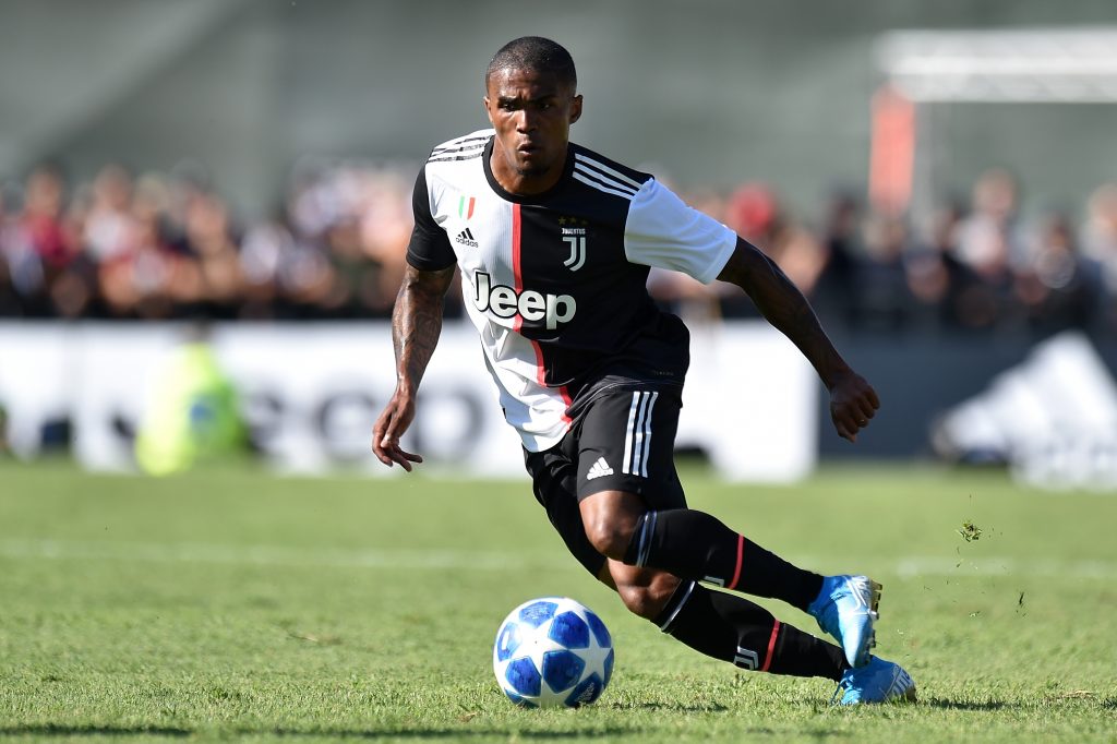 Douglas Costa parla del Milan