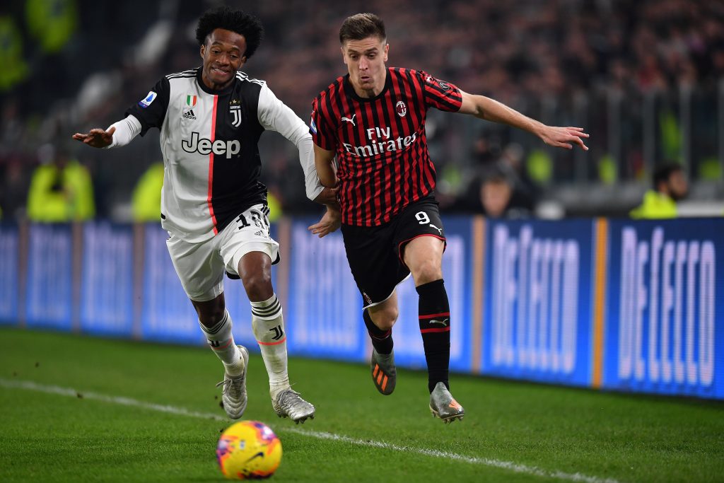 Piatek sembra faticare molto in campo