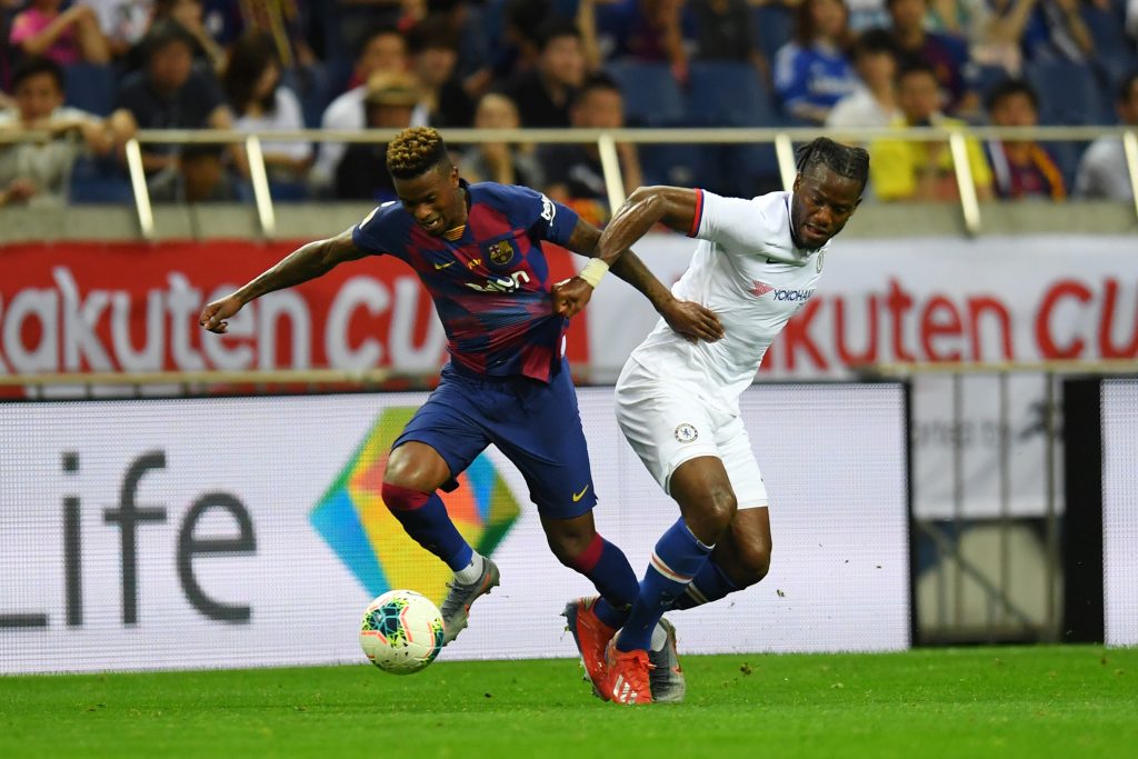 Todibo con la maglia del Barcellona