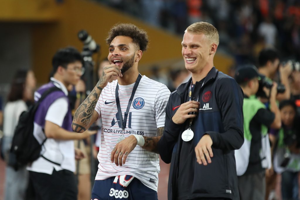 Notizie Milan - Sfida a tre per il campione francese