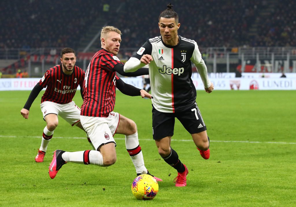 Kjaer con la maglia del Milan