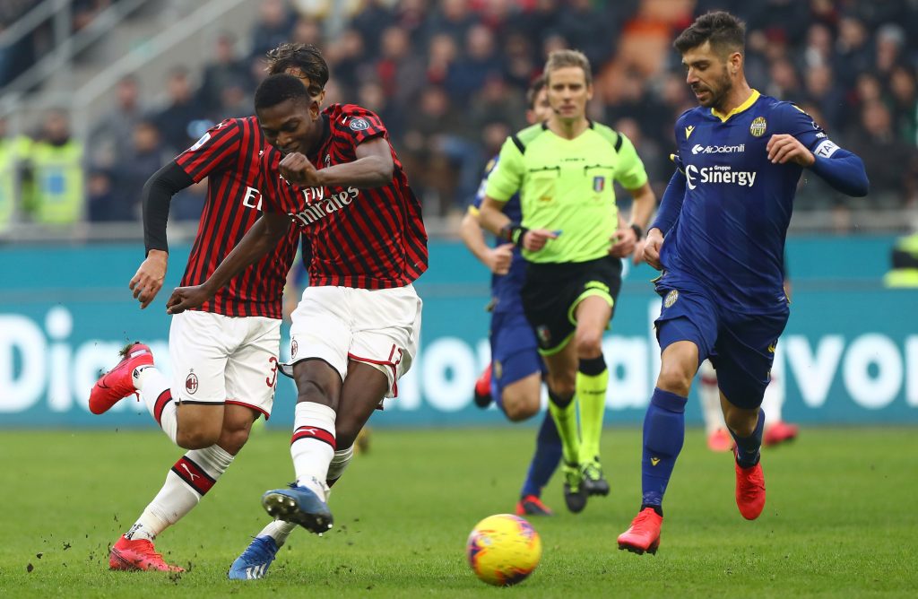 Milan-Hellas Verona: Leao