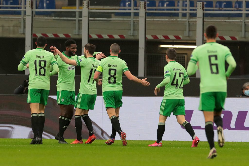 Odsonne Edouard, punta francese del Celtic, in azione a San Siro