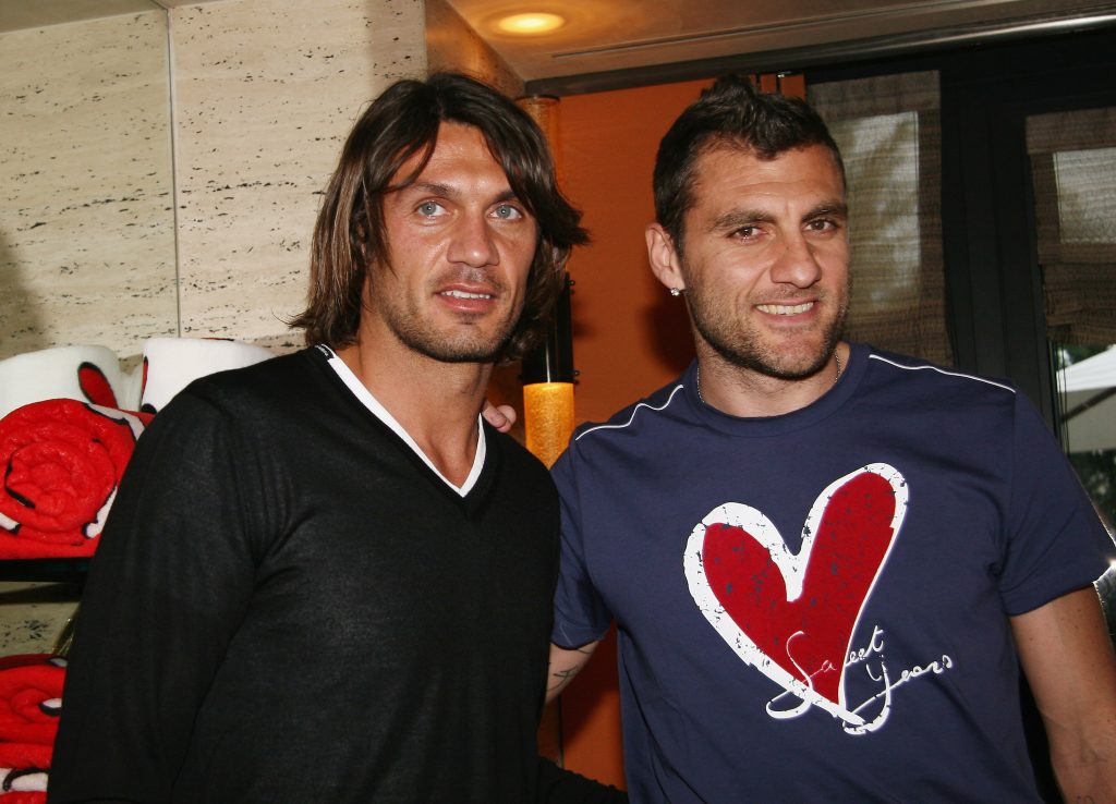 Bobo Vieri e Paolo Maldini in uno scatto del 2005
