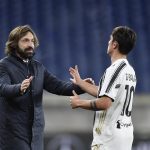 Andrea Pirlo, tecnico della Juventus, con il 10 bianconero Dybala