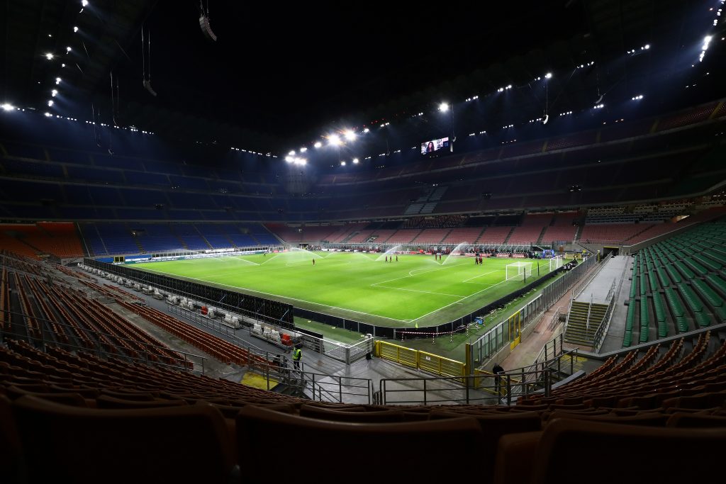 Lo stadio di San Siro prima di Milan-Torino