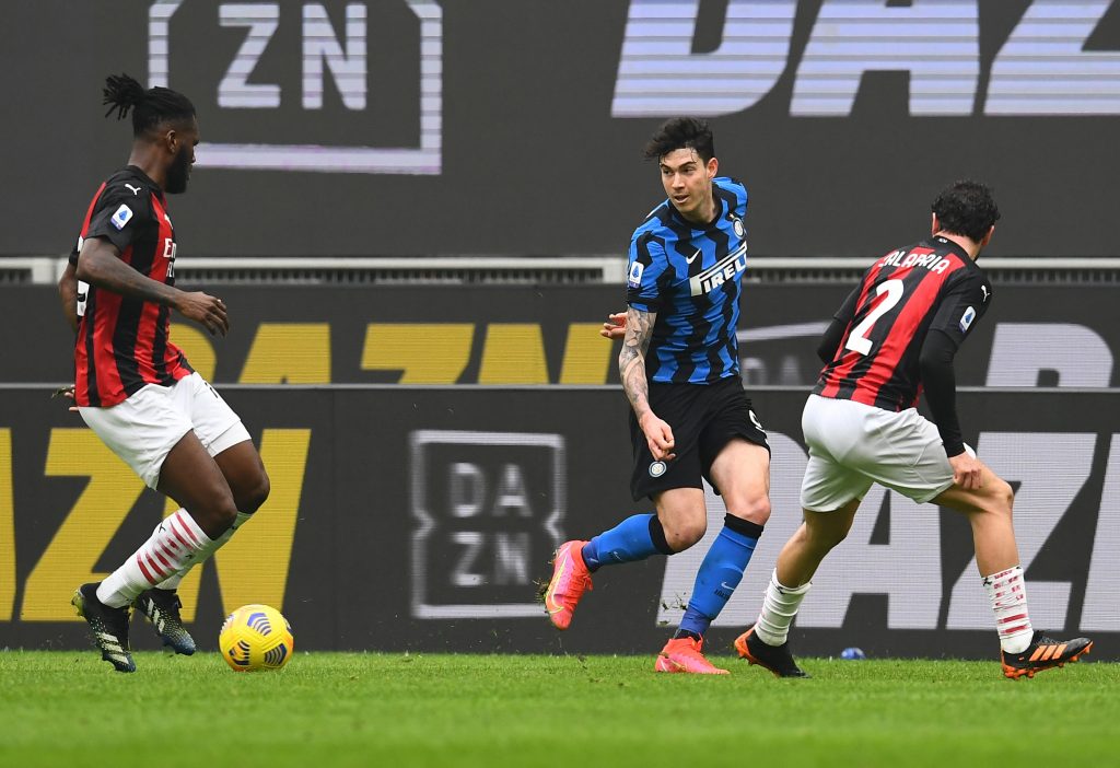 MILAN, ITALY - FEBRUARY 21: Alessandro Bastoni of FC Internazionale in action during the Serie A match between AC Milan and FC Internazionale at Stadio Giuseppe Meazza on February 21, 2021 in Milan, Italy. (Photo by Claudio Villa - Inter/Inter via Getty Images)