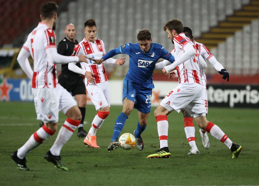 La Stella Rossa in azione contro l'Hoffeneim