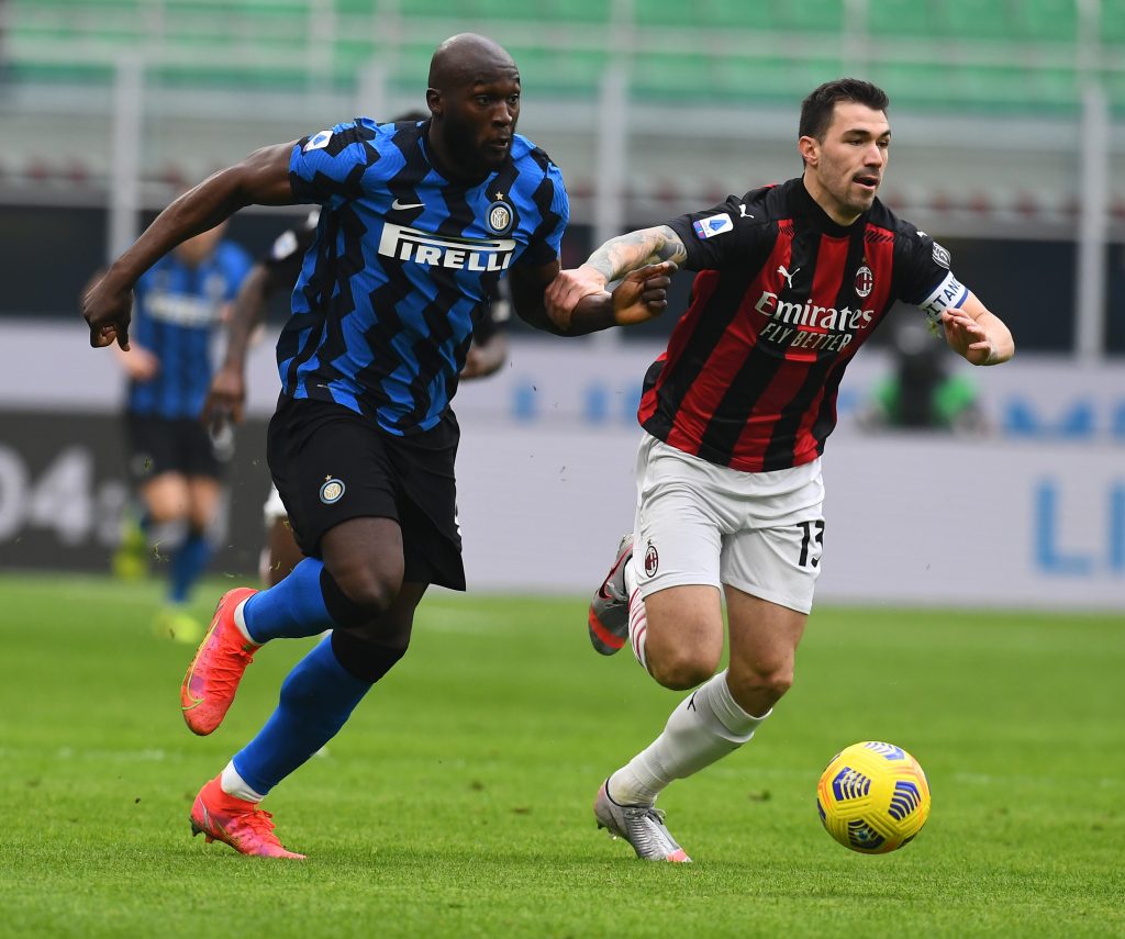 Lukaku e Romagnoli in azione nel derby