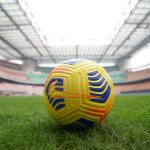 Il pallone ufficiale del campionato di Serie A sul prato di San Siro