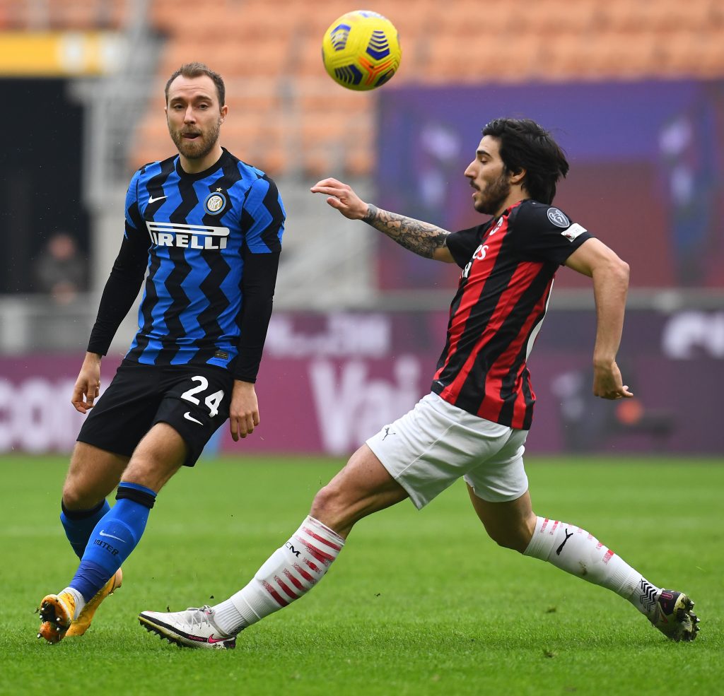 Sandro Tonali affronta Eriksen