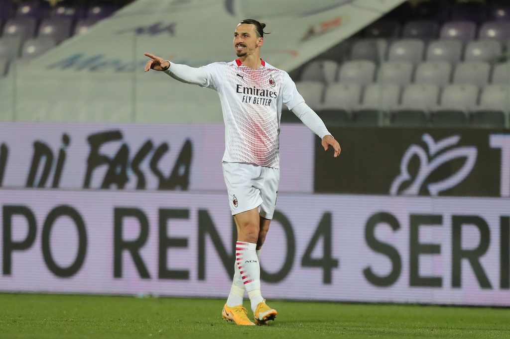 Zlatan Ibrahimovic, centravanti del Milan, durante la partita contro la Fiorentina al Franchi