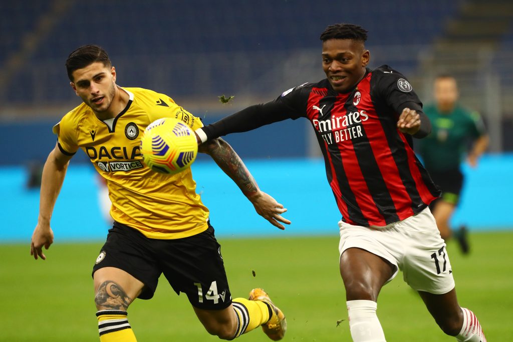 Bonifazi e Leao durante Milan-Udinese