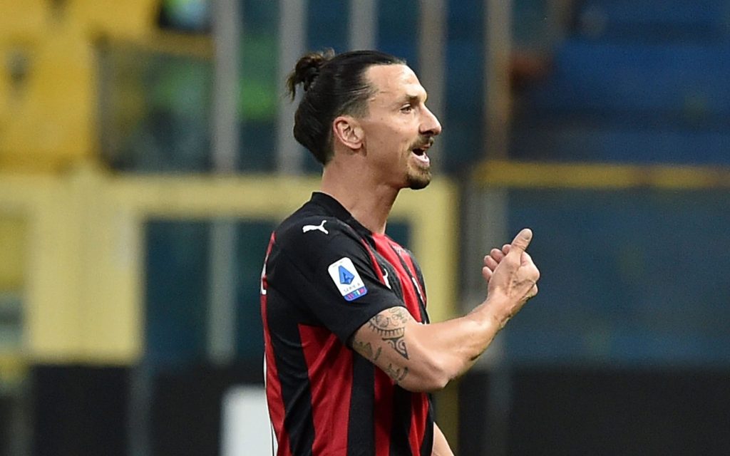 La rabbia di Ibrahimovic per la espulsione in Parma-Milan