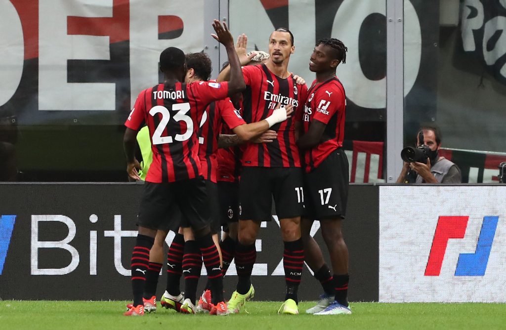 Il Milan festeggia il ritorno al gol di Ibrahimovic