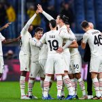 Il Milan festeggia il gol di Ibra.