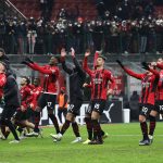 Il Milan festeggia la vittoria sul Genoa in Coppa Italia