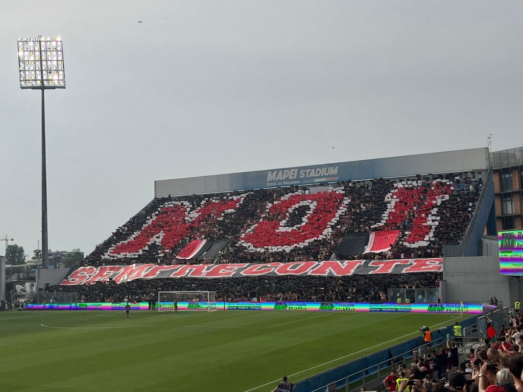 Tifosi del Milan a Reggio Emilia