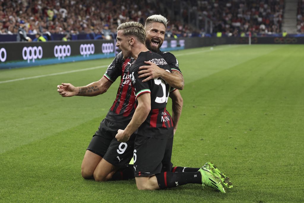 Alexis Saelemaekers e Olivier Giroud