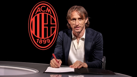 Modric, centrocampista Milan